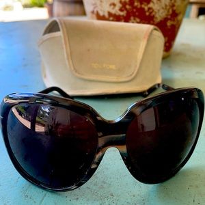 Tom Ford sunglasses with Case